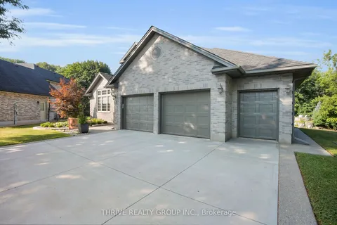 15 Bayside Court, ON N5Y 5M6