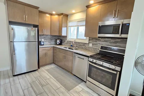 45 Locust Crescent, ON N6E 2K1