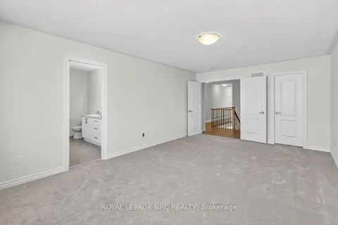 118 PALACE Street, ON L2V 0N3