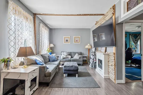 8026 Centre Street, ON N0N 1A0