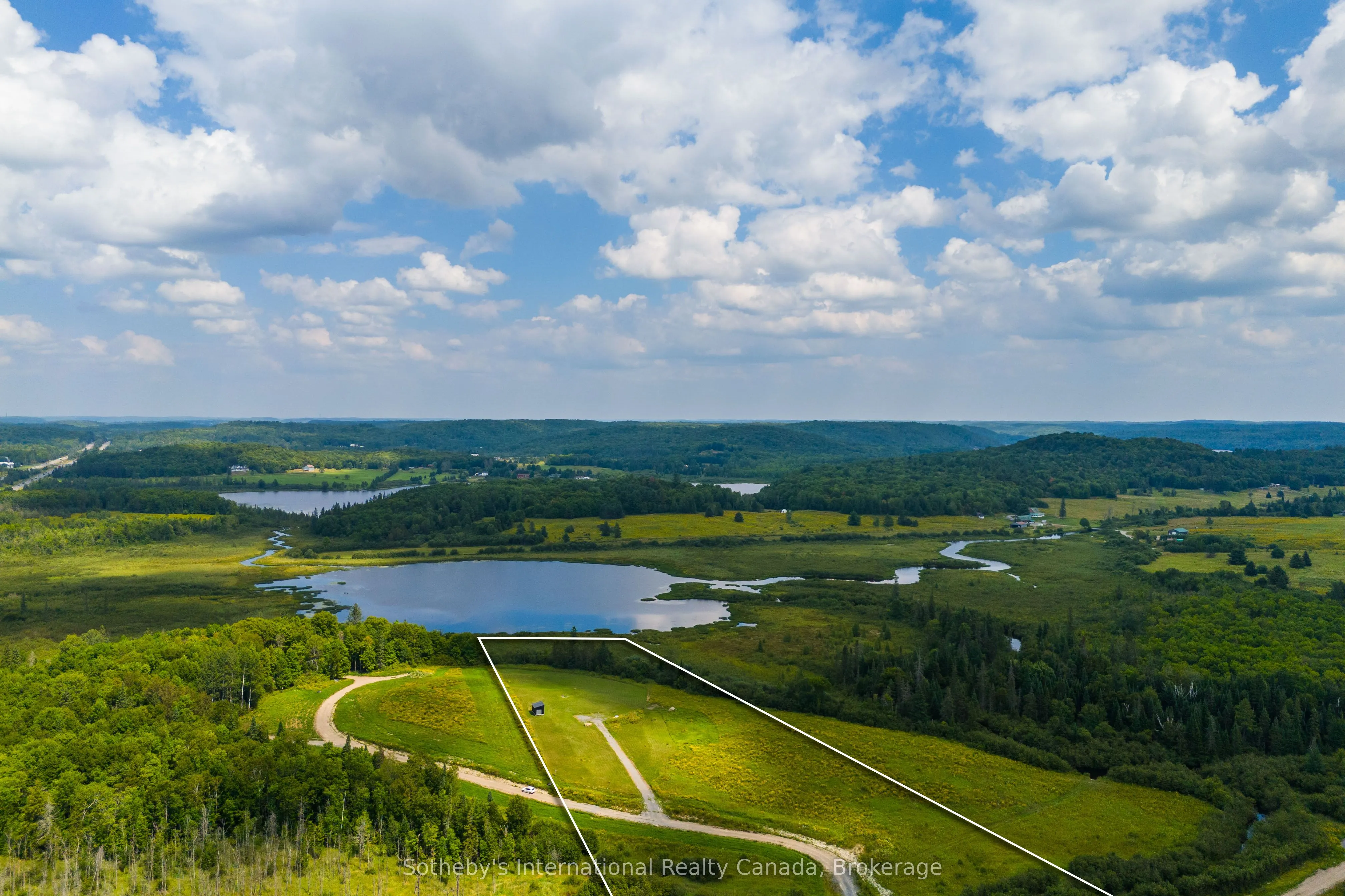 71 Spider Lake Lane, ON P0B 1M0