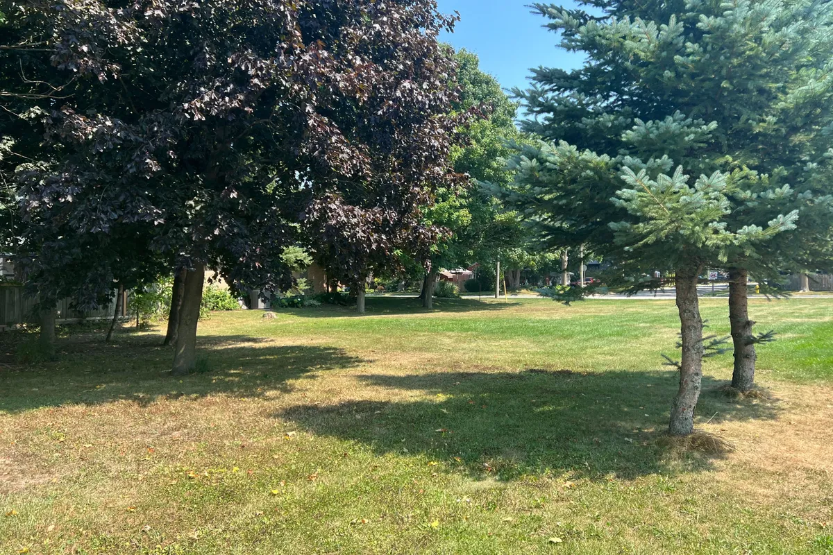 173 1/2 Stanley Street, ON N0M 2M0