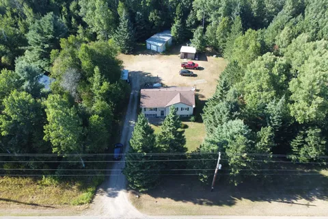 1632 Division Road, ON K0J 2A0
