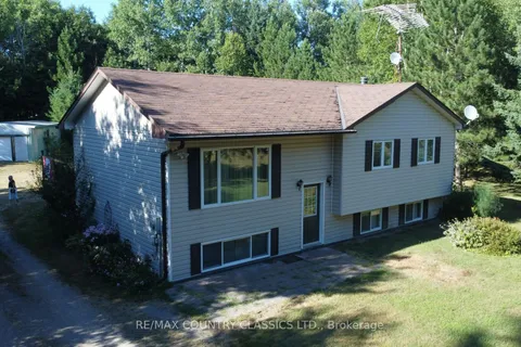 1632 Division Road, ON K0J 2A0