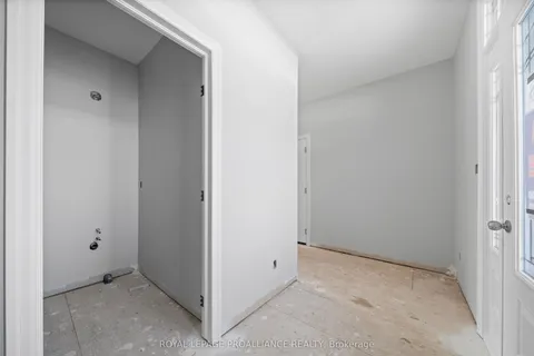 166 Appledene Drive, ON K8V 0K3