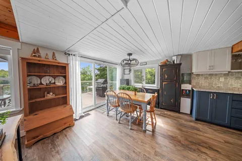 16 Golden Horseshoe Lane, ON P0G 1G0