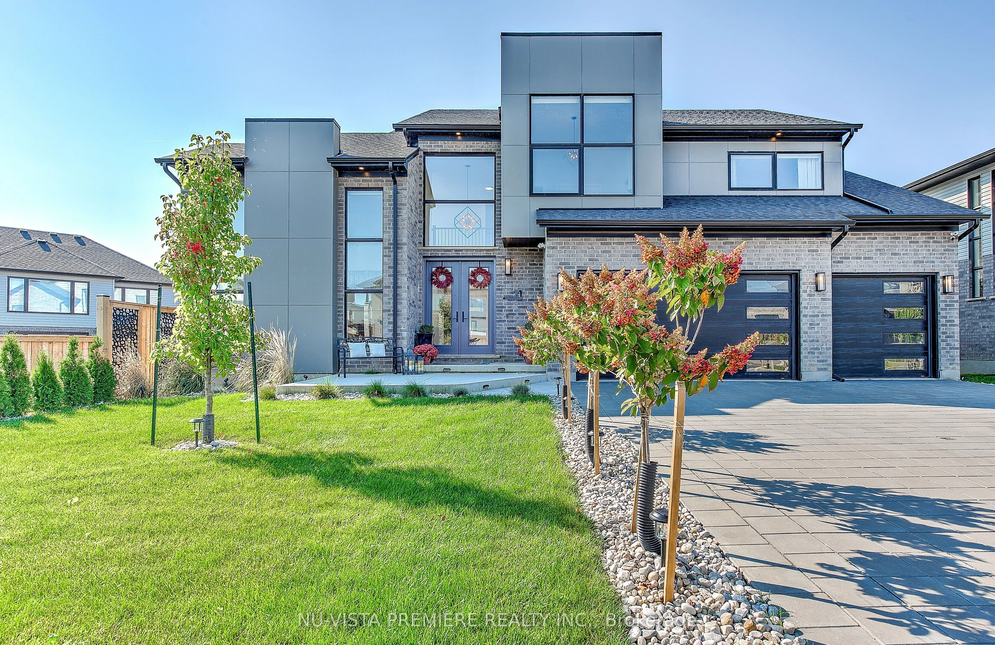 21 Locky Lane, ON N0L 1R0