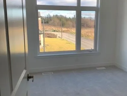 814 Mochi Circle, ON K2J 6Y9