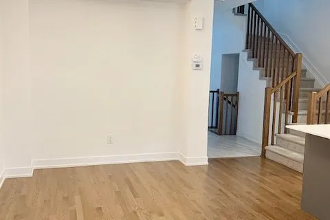 814 Mochi Circle, ON K2J 6Y9