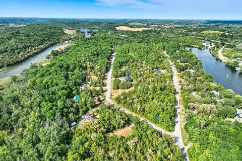 180 Riverside Drive, ON K0L 1L0