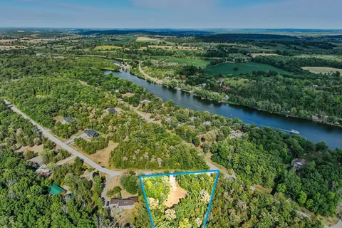 180 Riverside Drive, ON K0L 1L0