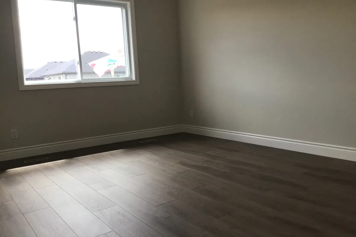 62 Raycroft Drive, ON K8N 0R4