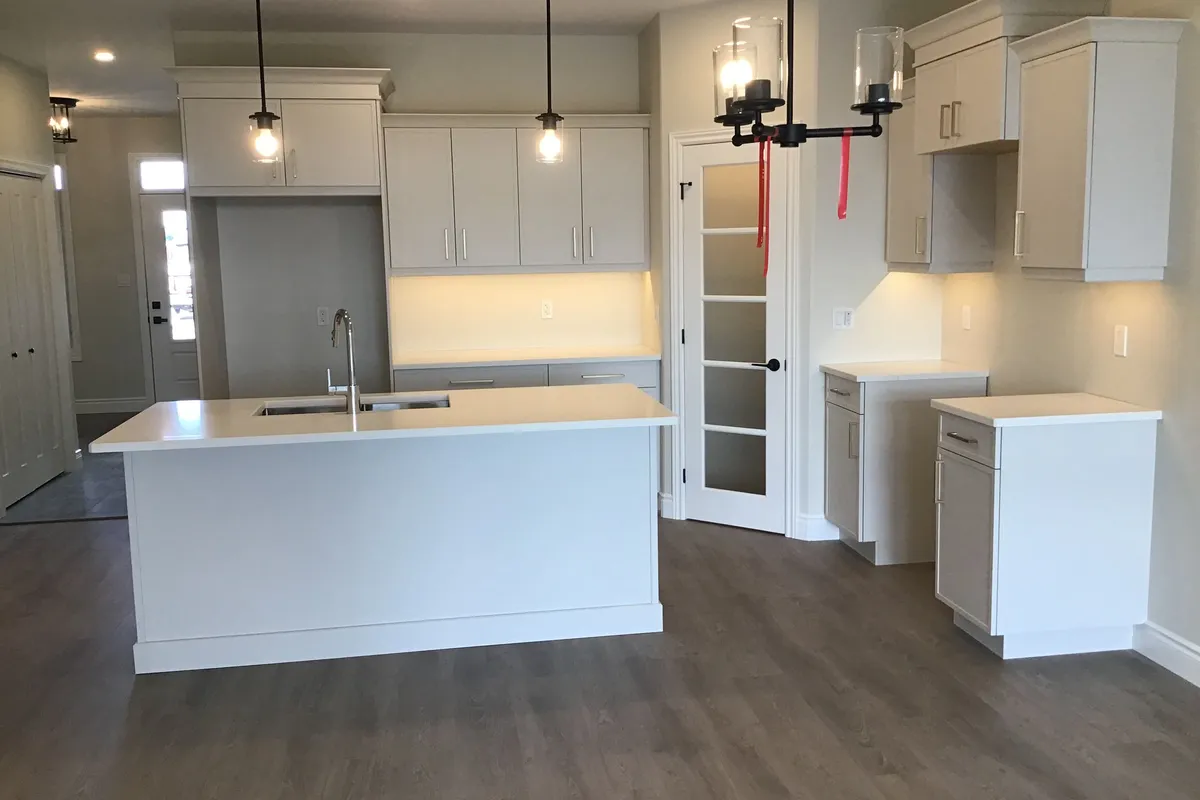 62 Raycroft Drive, ON K8N 0R4