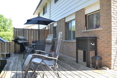 190 Bay Street, ON N4S 3L2