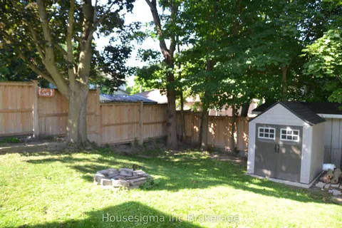 190 Bay Street, ON N4S 3L2