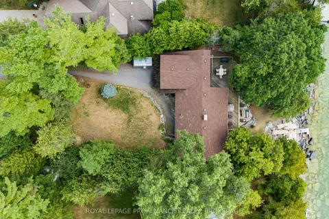 182 Nicholson Point Road, ON K0H 1G0