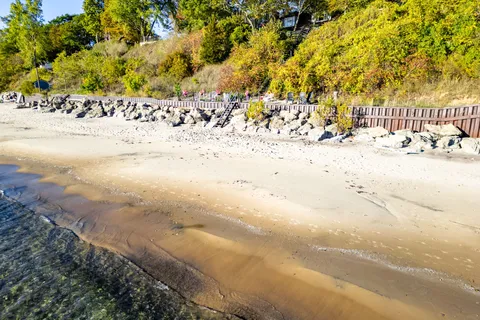 735 Lakeshore Road, ON L3K 5V3