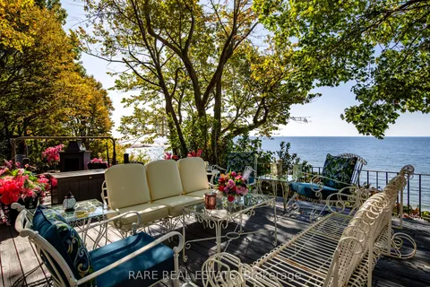 735 Lakeshore Road, ON L3K 5V3