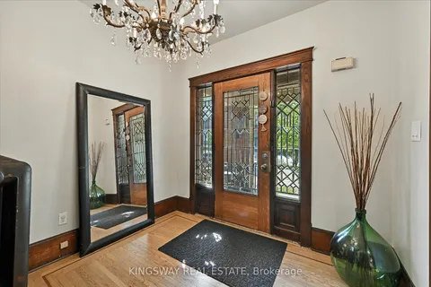 77 Proctor Boulevard, ON L8M 2M5