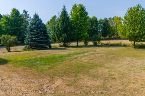 9727 Highway 42 Highway, ON K0G 1X0