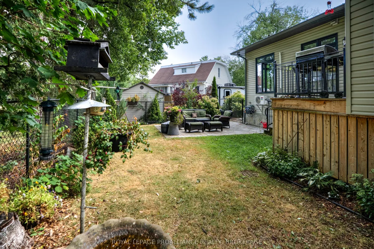 28 George Street, ON K0G 1X0