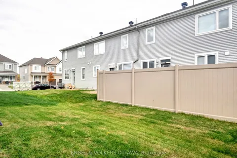 305 Lamarche Avenue, ON K1C 1T1