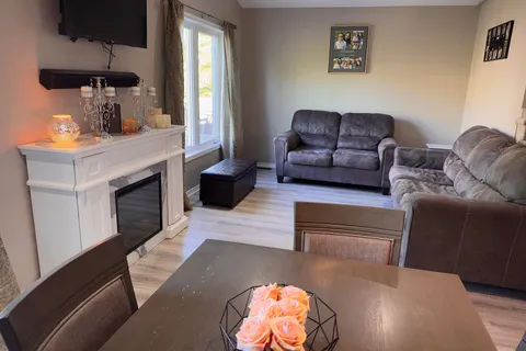 1651 Crimson Crescent, ON K7P 0J3