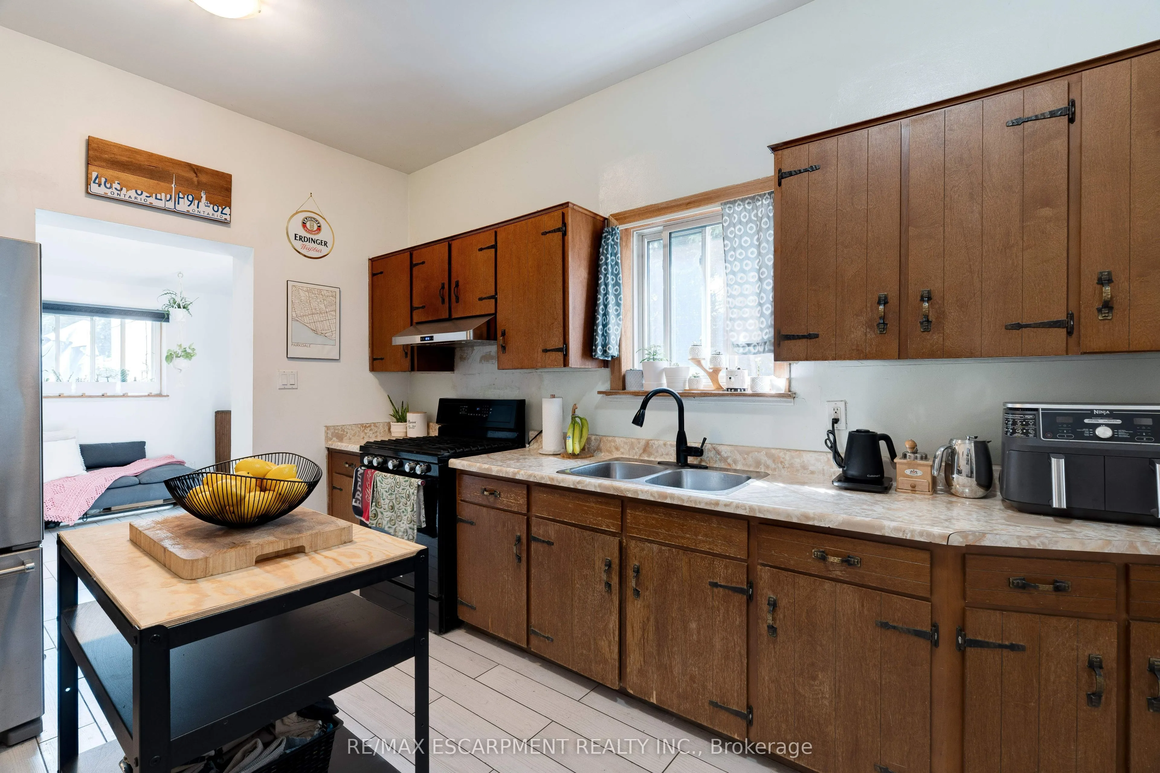 132 Ferguson Avenue, ON L8R 1L7