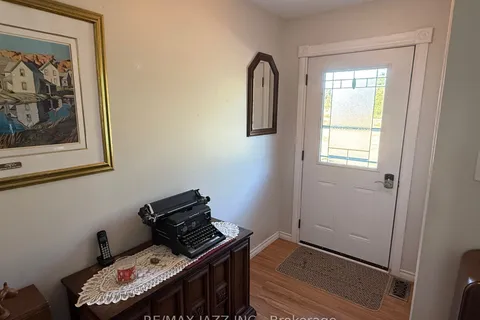 1967 Comstock Line, ON K0L 2V0