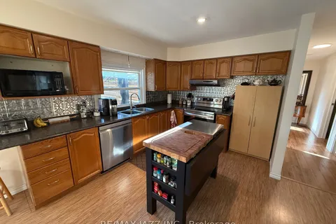 1967 Comstock Line, ON K0L 2V0