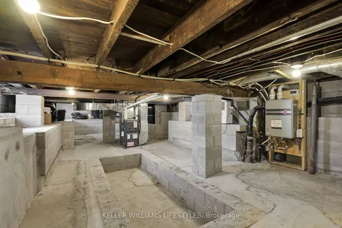 111 Boullee Street, ON N5Y 1T8