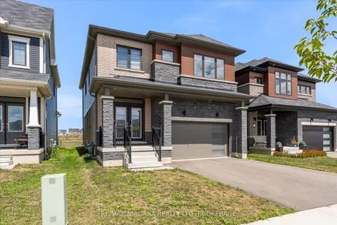 22 PEACH Street, ON L2E 6S4