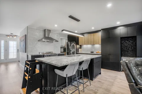 3515 Front Road, ON K6A 2R2