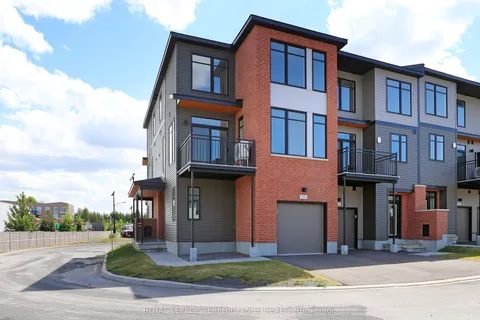 1220 Flycatcher Private, ON K1X 0M7