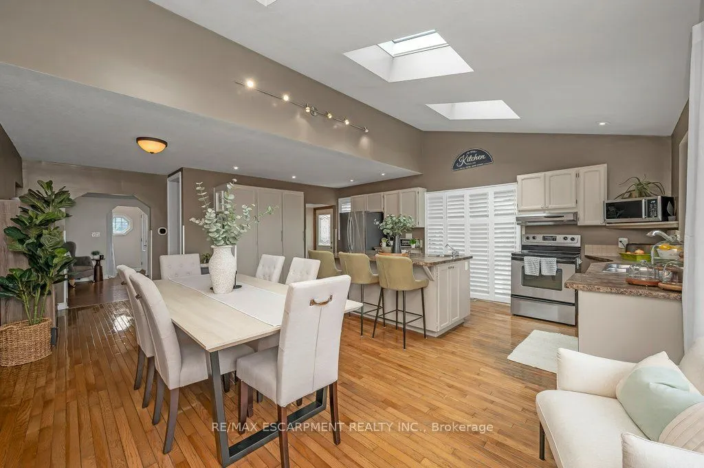 480 Mohawk Road, ON L9C 1X4