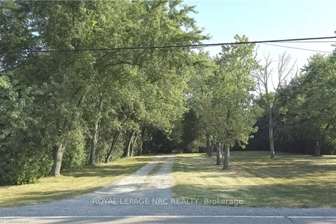 165 Ridge Road, ON L3M 4E7