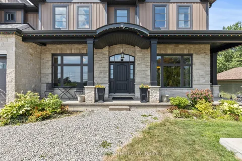 43 Third Road, ON L8J 3J5