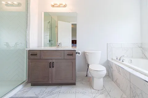 28 Zoe Lane, ON L0R 1C0