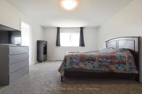 28 Zoe Lane, ON L0R 1C0