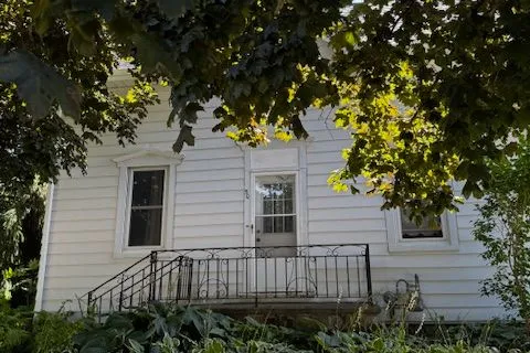 50 Mary Street, ON N0M 1L0