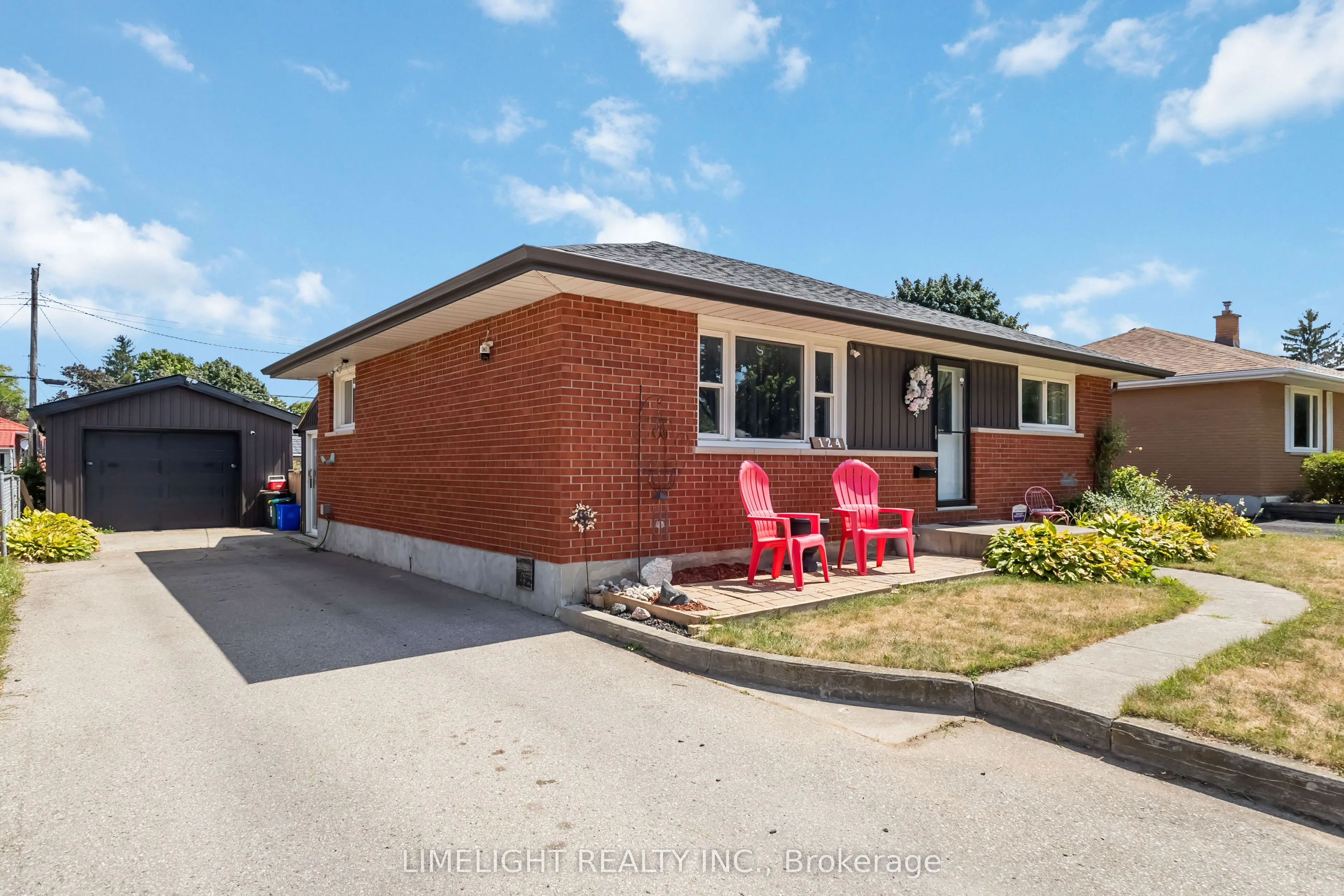 124 Susan Avenue, ON N5V 2G4