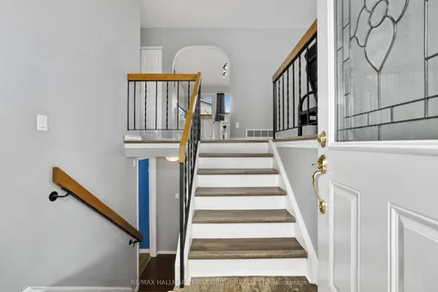 605 Burwash Street, ON K9A 4V9