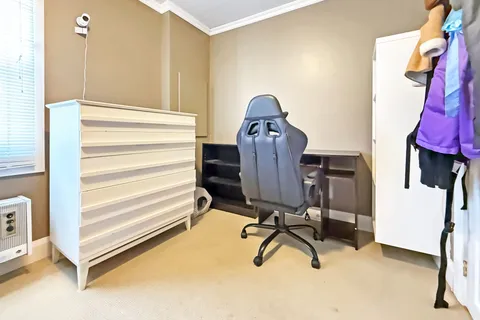 778 Seventh Street, ON K7V 1B7