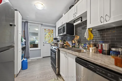 38 Hincks Street, ON N5R 3N6