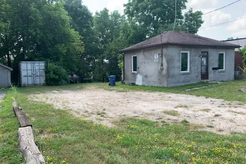 180 Waterloo Avenue, ON N1H 3J3