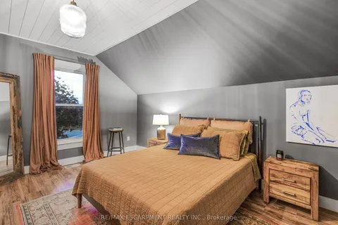 374 Ontario Street, ON L3M 3H5