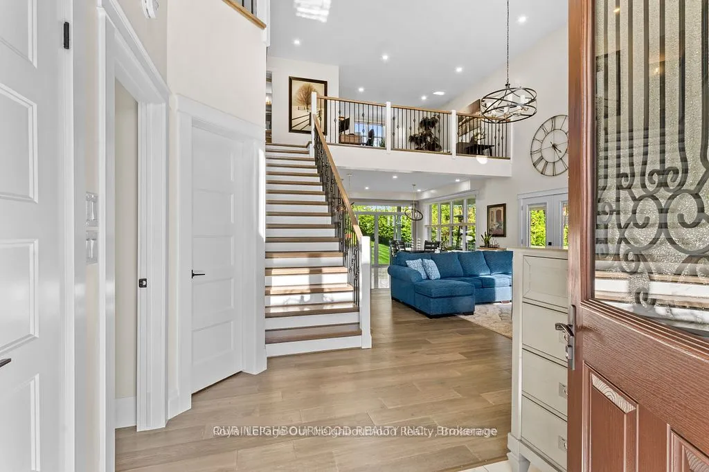 4601 Rice Lake Drive, ON L1A 3V6