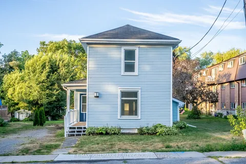 21 Downes Avenue, ON K0K 2T0