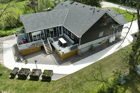 187 Pellisier Street, ON N0C 1E0