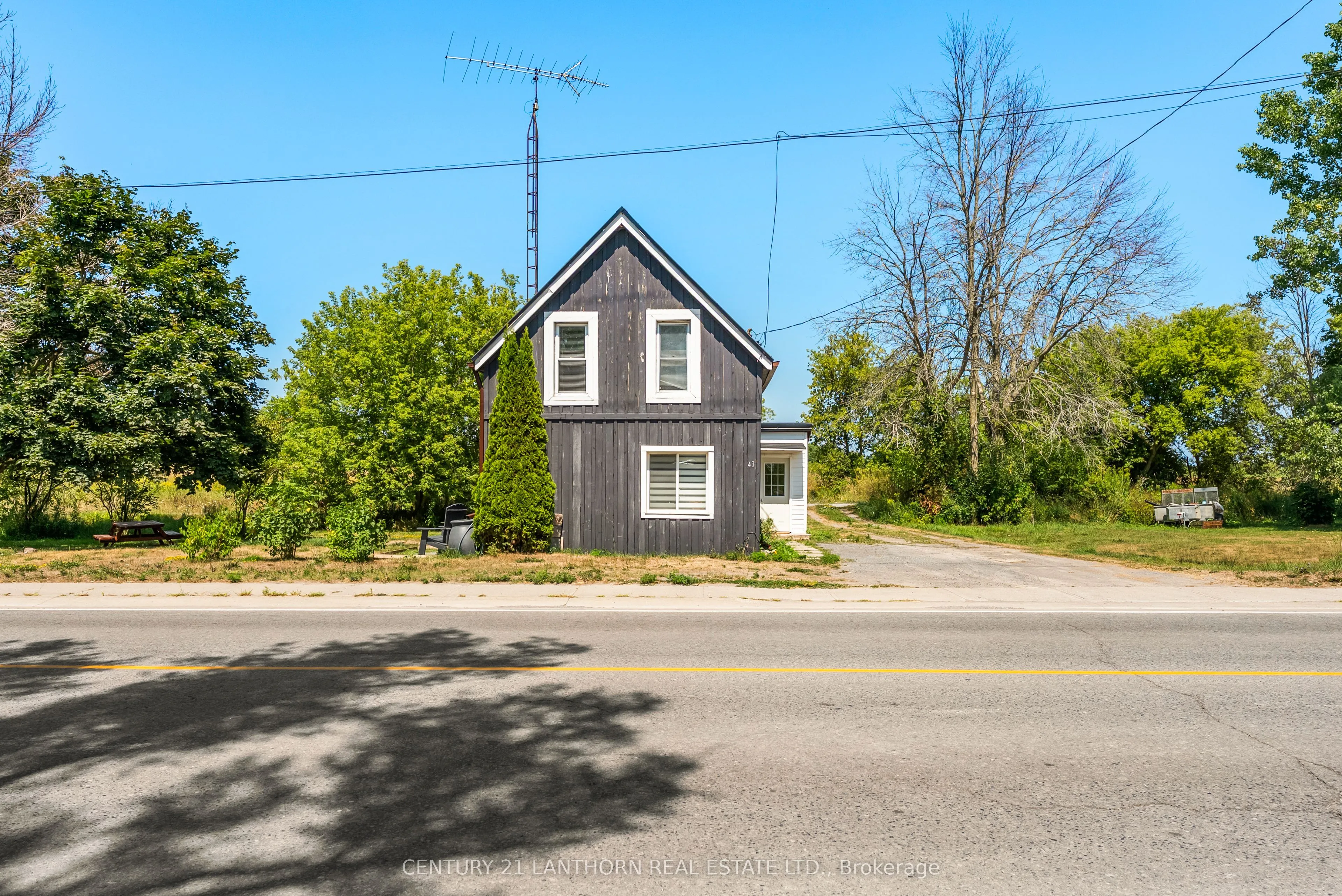 43 Stanley Street, ON K0K 1G0